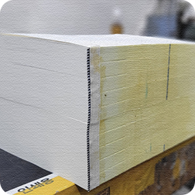 내지 재단 및 띠지표지